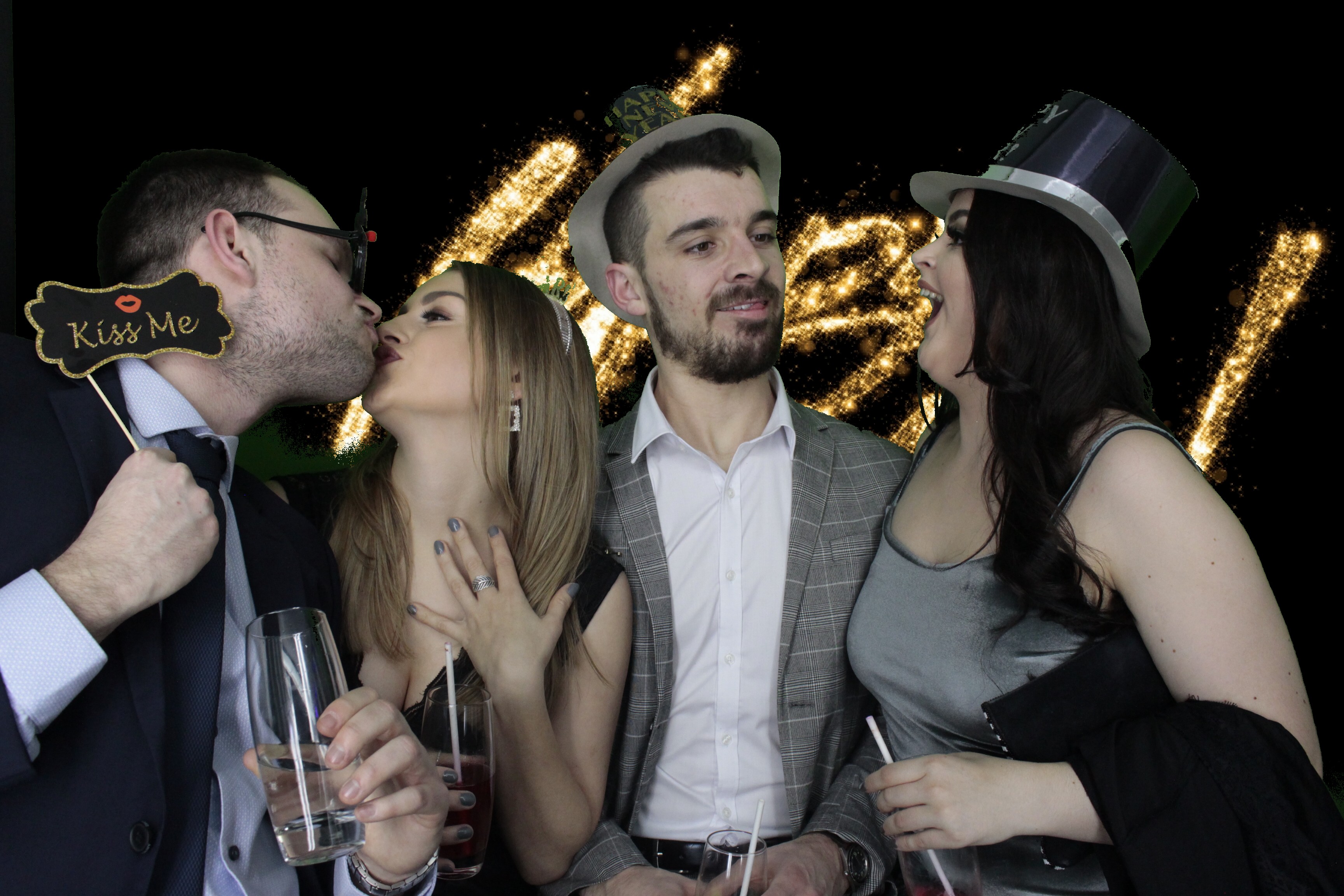 NYE Party | View more photos from the event at gallery.myphotoboothexperience.co.uk/u/MyPhotoBoothExperienceLtd/NYE-Party